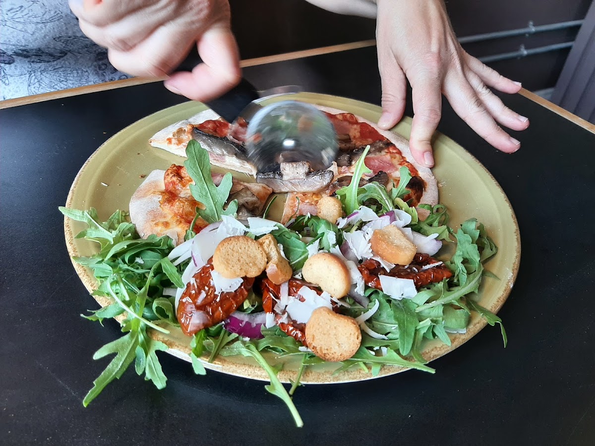 Little Wing Pizzeria-10