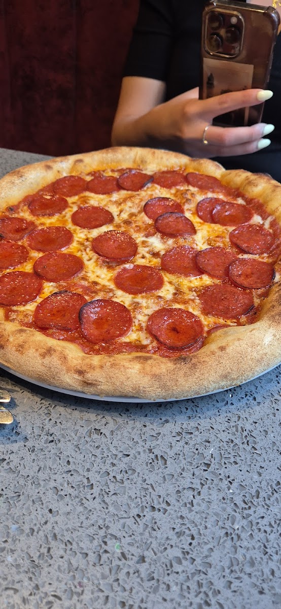 Little Wing Pizzeria-3